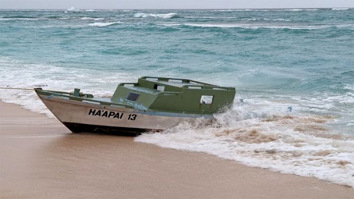 Malōlō ha fine'eiki 'i Ha'apai koe mafuli ha vaka 'i tahi