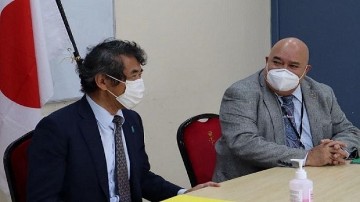 His Excellency Mr. MUNENAGA Kensaku, Ambassador Extraordinary and Plenipotentiary of Japan to Tonga and Hon. Saia Piukala, Minister for Health.