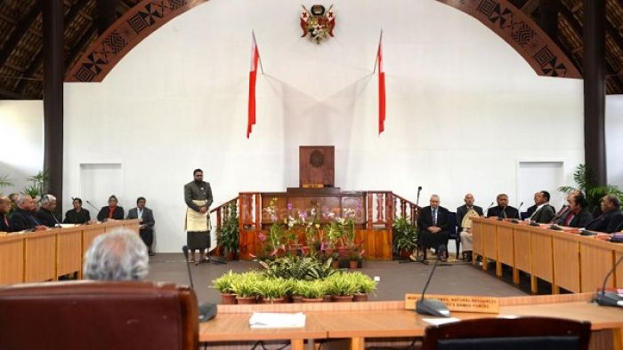 Fakatu'utamaki 'o e politiki tu’u ve’etaha