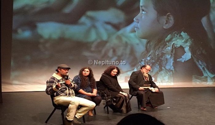 Penolo Fehu'i-moe-Tali; mei hema ki mata'u: Nanai Jeremiah Tauamiti; Vea Mafile'o; Emily Mafile'o; Palofesa Hufanga Dr 'Okusitino Mahina